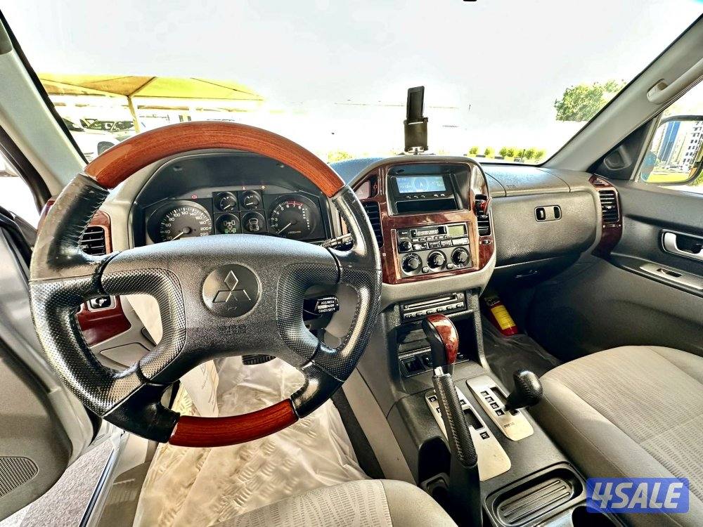 ميتسوبيشي باجيرو - الموديل:2007 - العداد:11315