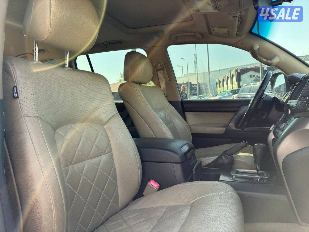 لاند كروزر VXR -V8 موديل 20115