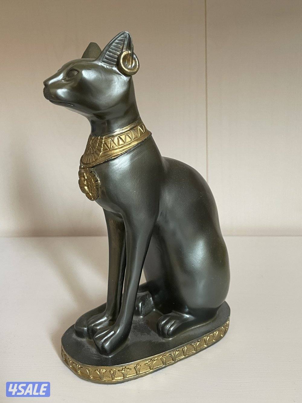 Small Vintage Egyptian cat Figure0