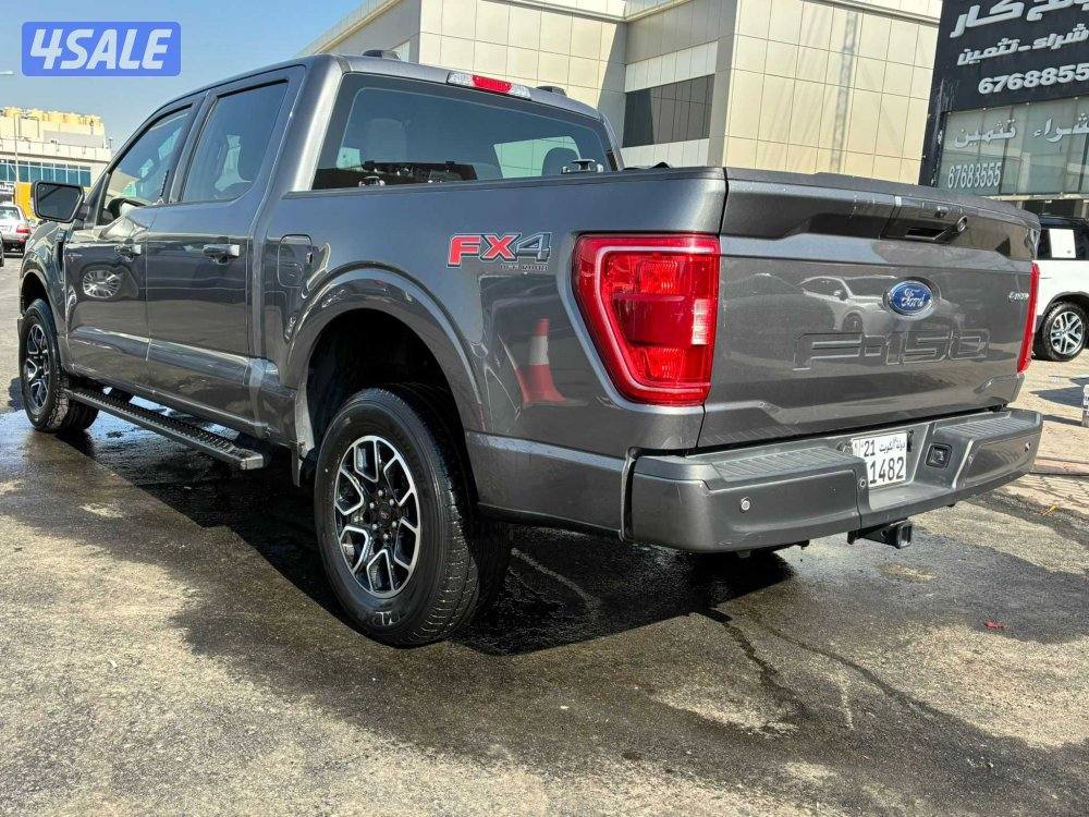فورد XLT .F1502