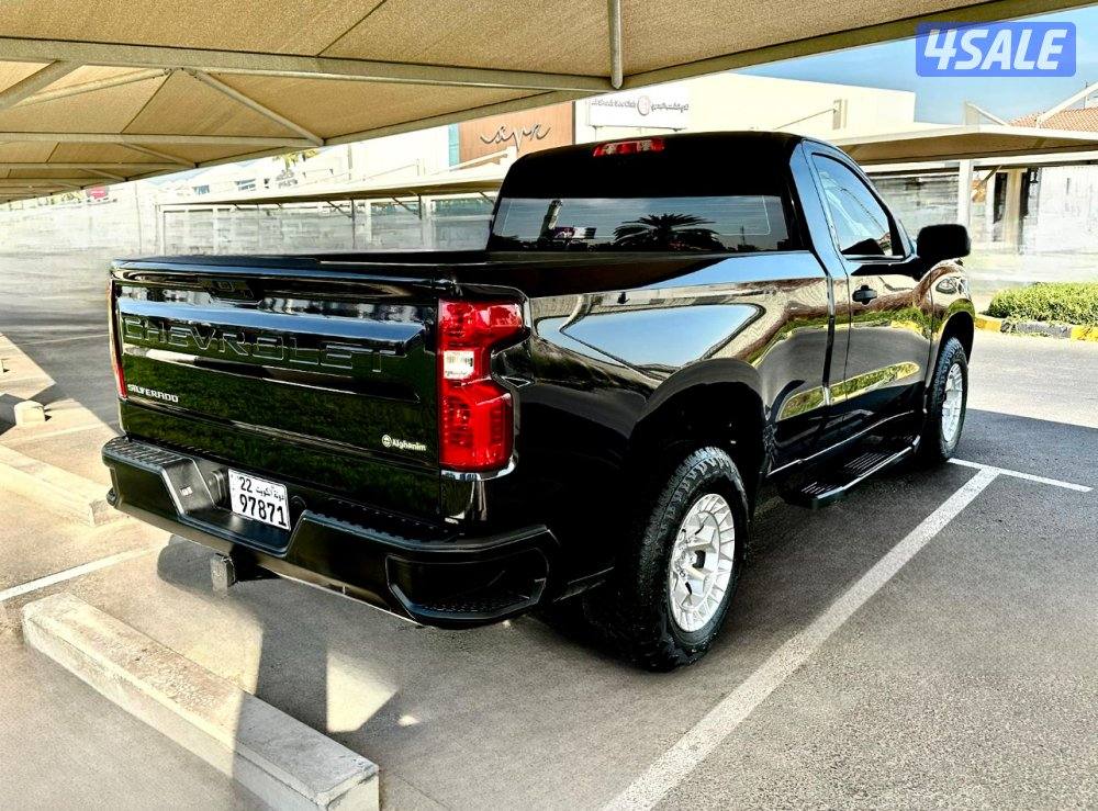 وانيت شيفروليه سلفرادو - الموديل:2024 - العداد:176