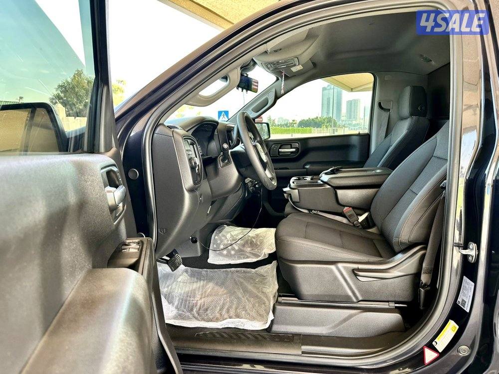 وانيت شيفروليه سلفرادو - الموديل:2024 - العداد:1714