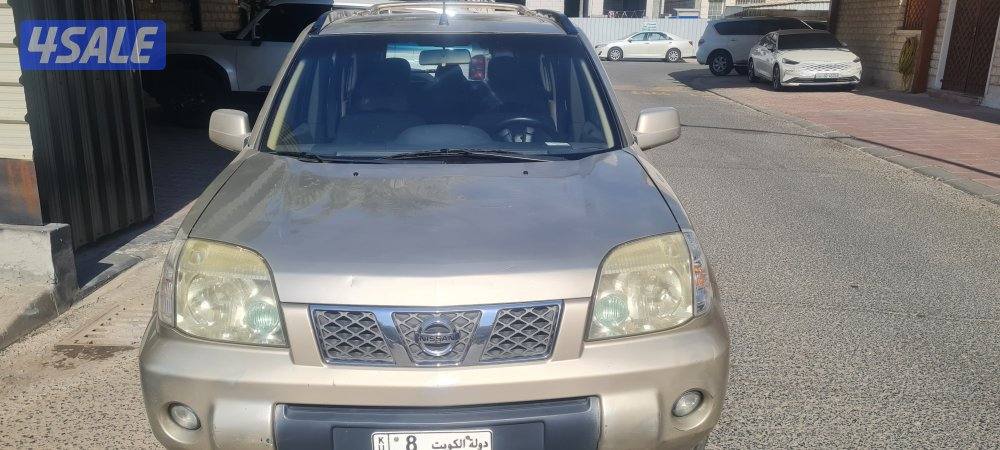 نیسان اکس تریل ۲۰۰۸2