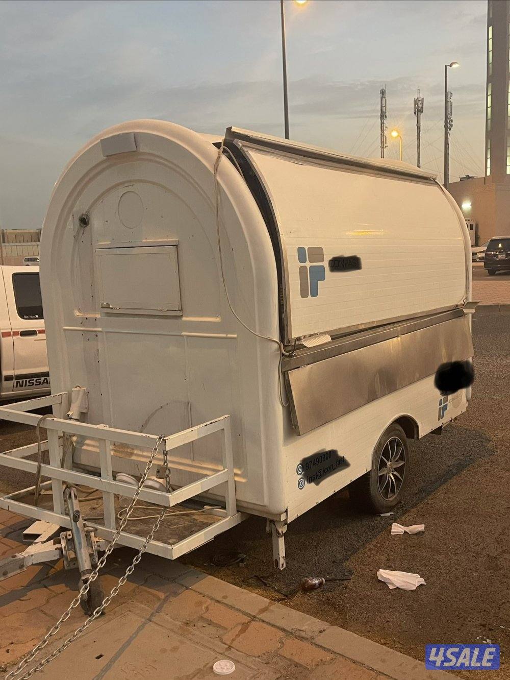 للبيع فود تراك قلص تجهيز وتمديدات كهرباء  كامله2