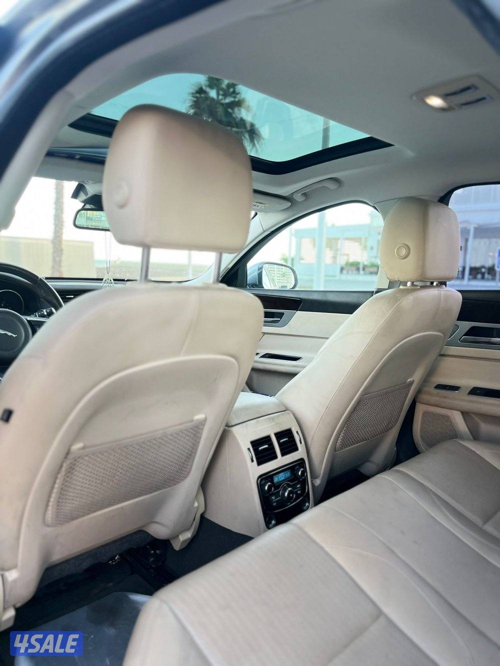 جاكور XF موديل 2018 / بحاله ممتازه5