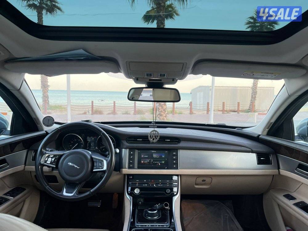 جاكور XF موديل 2018 / بحاله ممتازه8