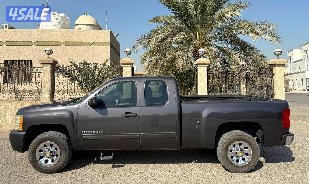 بحالة الوكالة سلفرادو 2011 LT غمارة ونص فحص ماكينة قير شاسي بدي قطعة3