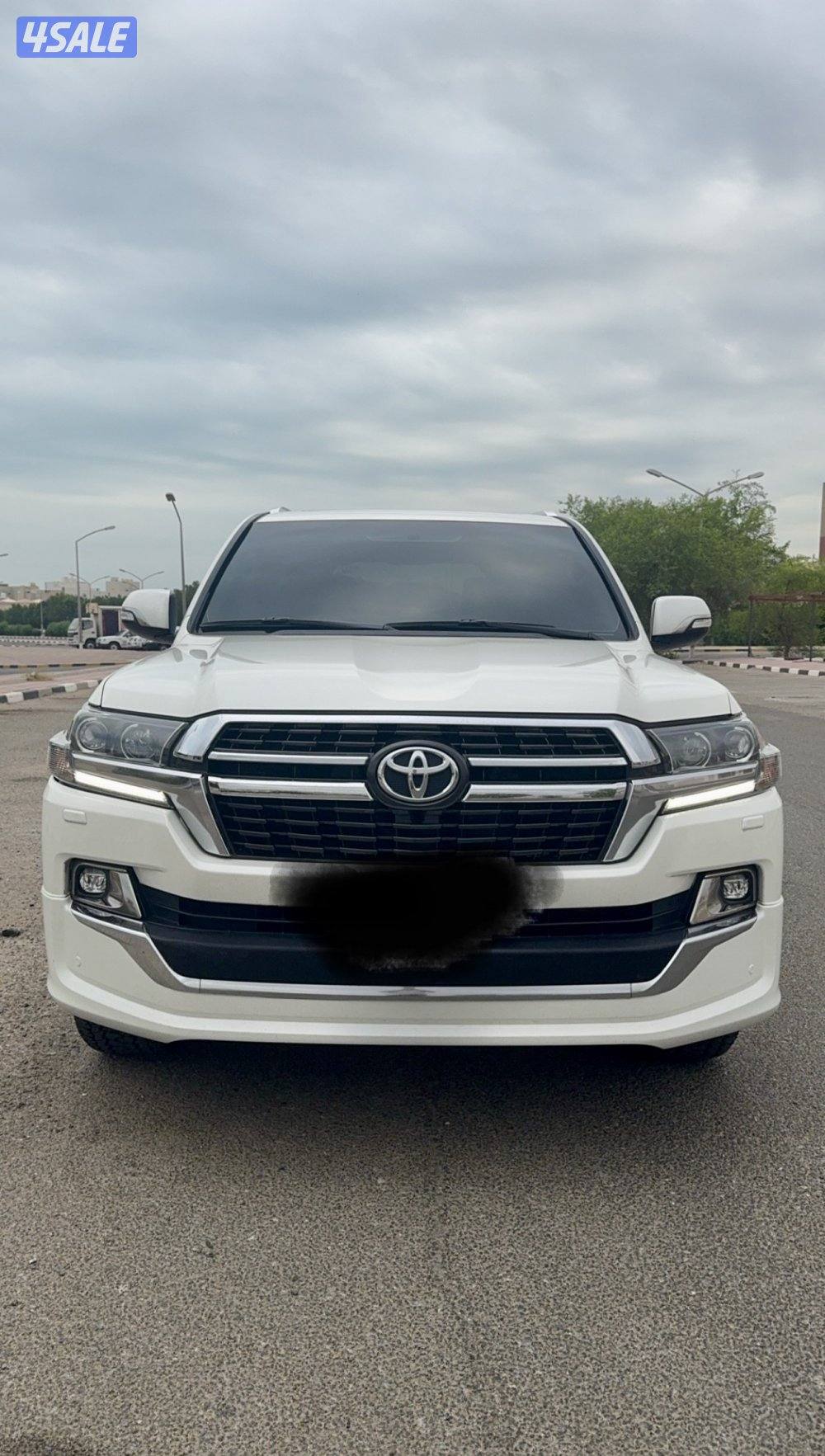 للبيع لاندكروزر قراند تورنق0