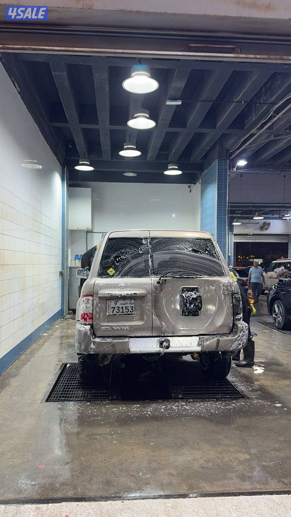 للبيع سفاري ٢٠٠١2