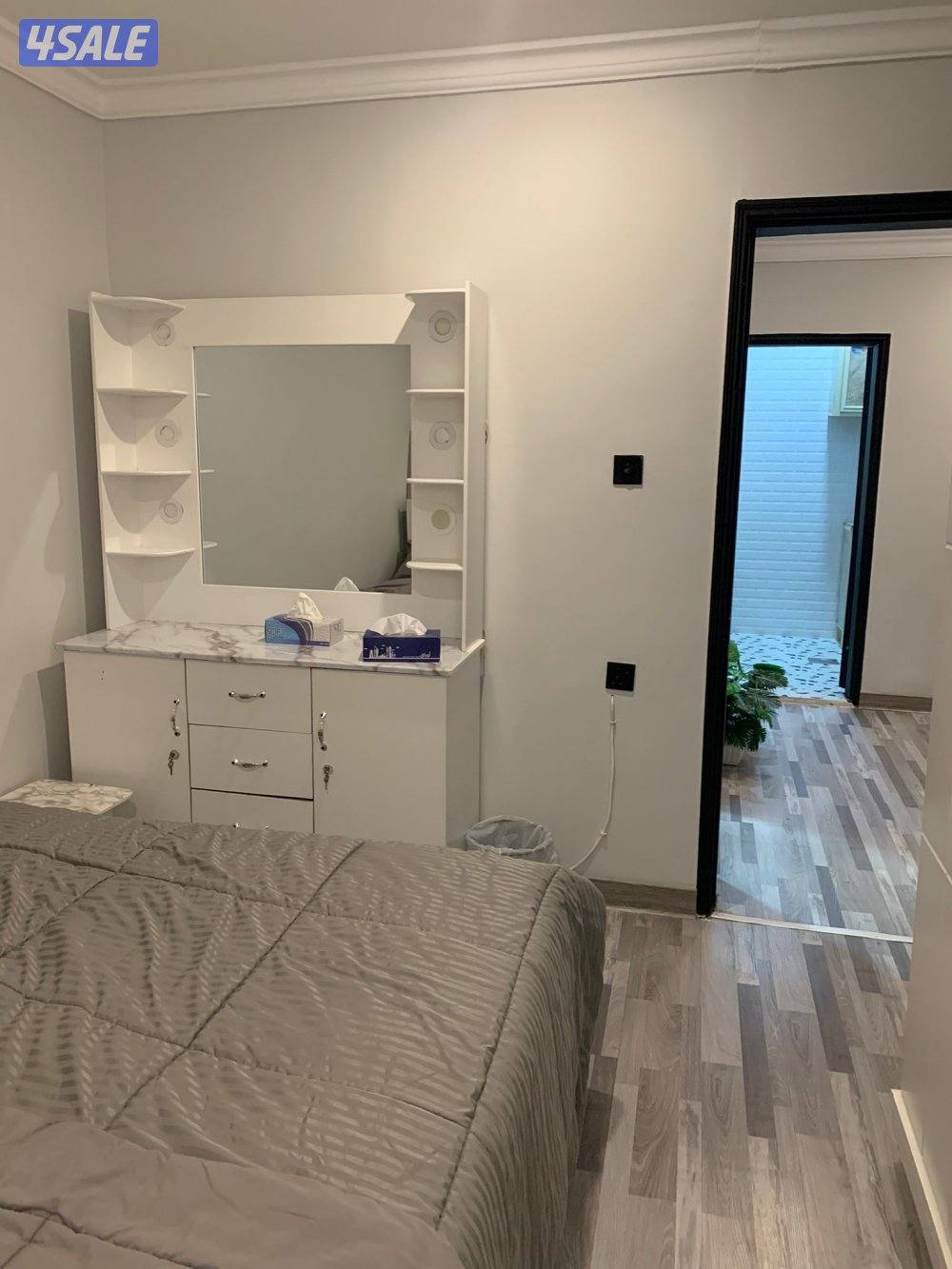 شقق للايجار خلو وفاضي غرفة وصالة ومطبخ وحمام تشطيب سوبر لوكس10