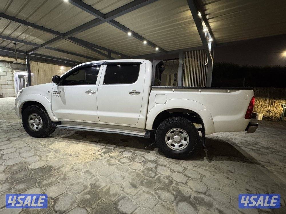 عربيه نظيفة جدا ممشي 4943