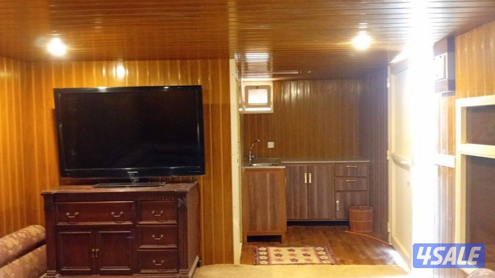 شاليه قلص للبيع مقاس 6متر في 3.75 متر للإستفسار6