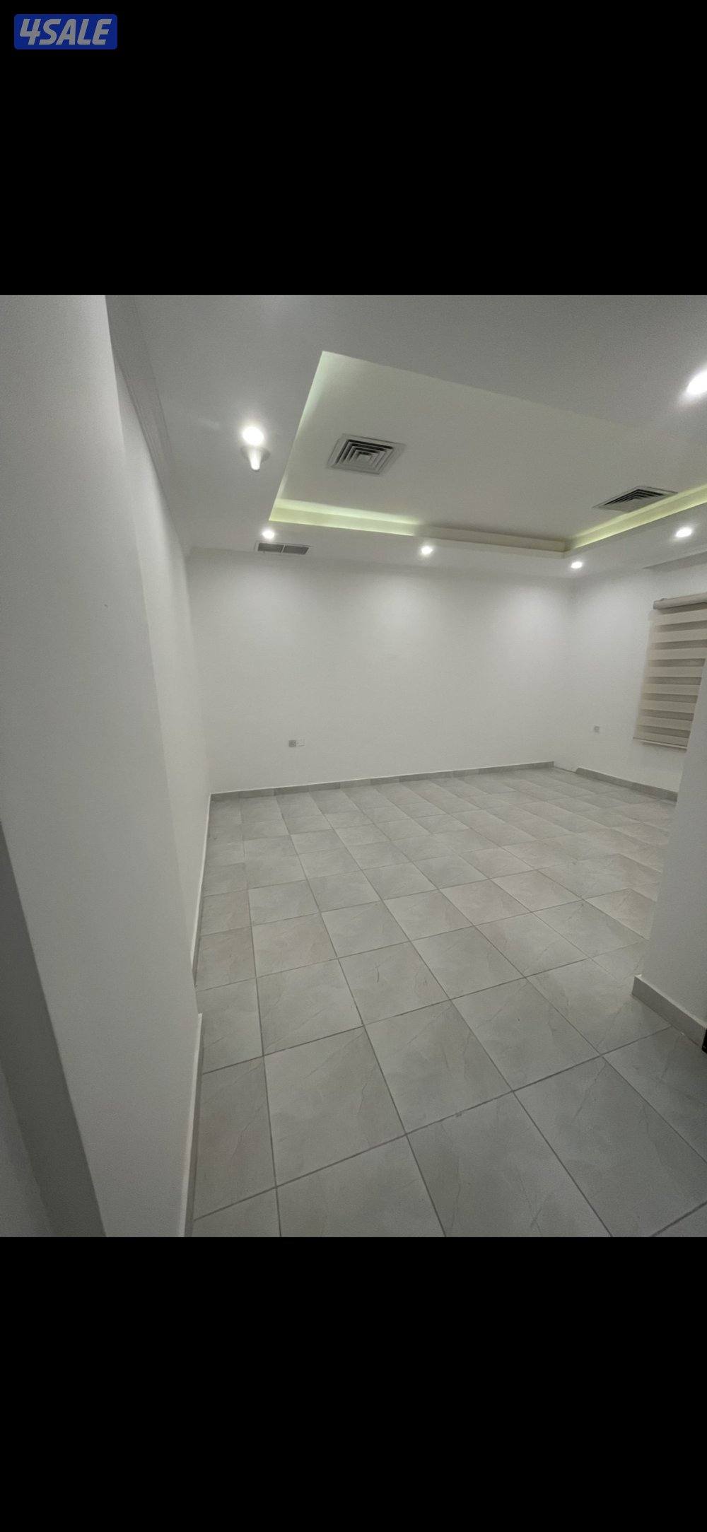 حطين شقه سرداب فيها بلكونه 2 موقف  يمنع الوسطاء7