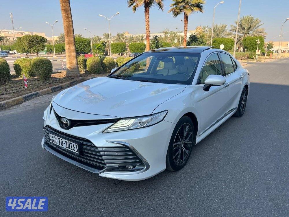 للبيع كامري 2023 لـيـمـتـد ( شـرط الـفـحـص بـالـكـامـل )2