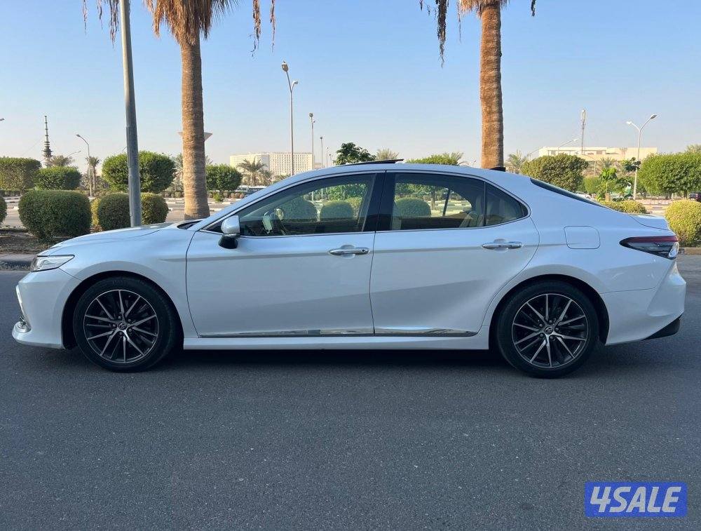 للبيع كامري 2023 لـيـمـتـد ( شـرط الـفـحـص بـالـكـامـل )3