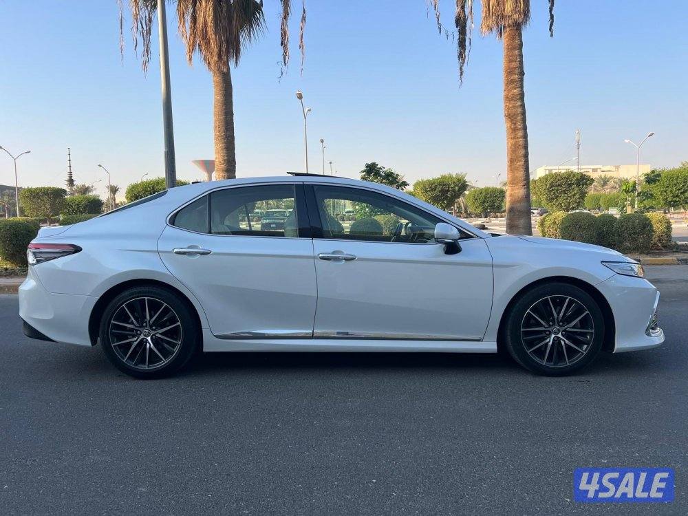 للبيع كامري 2023 لـيـمـتـد ( شـرط الـفـحـص بـالـكـامـل )7