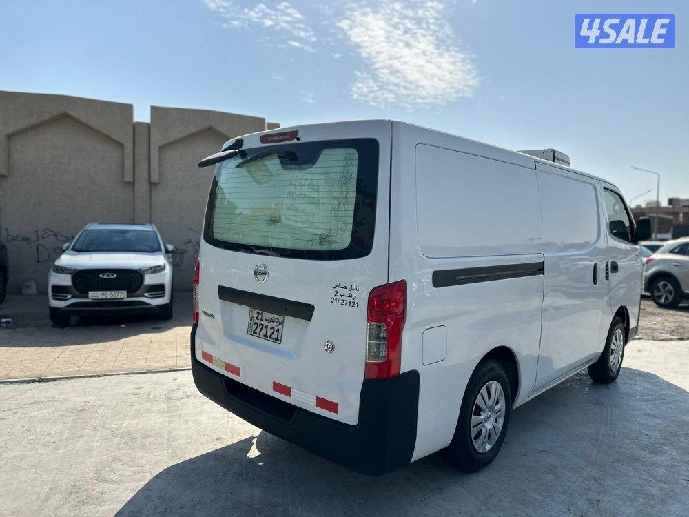 للبيع ثلاجه مقفل نيسان موديل 20224