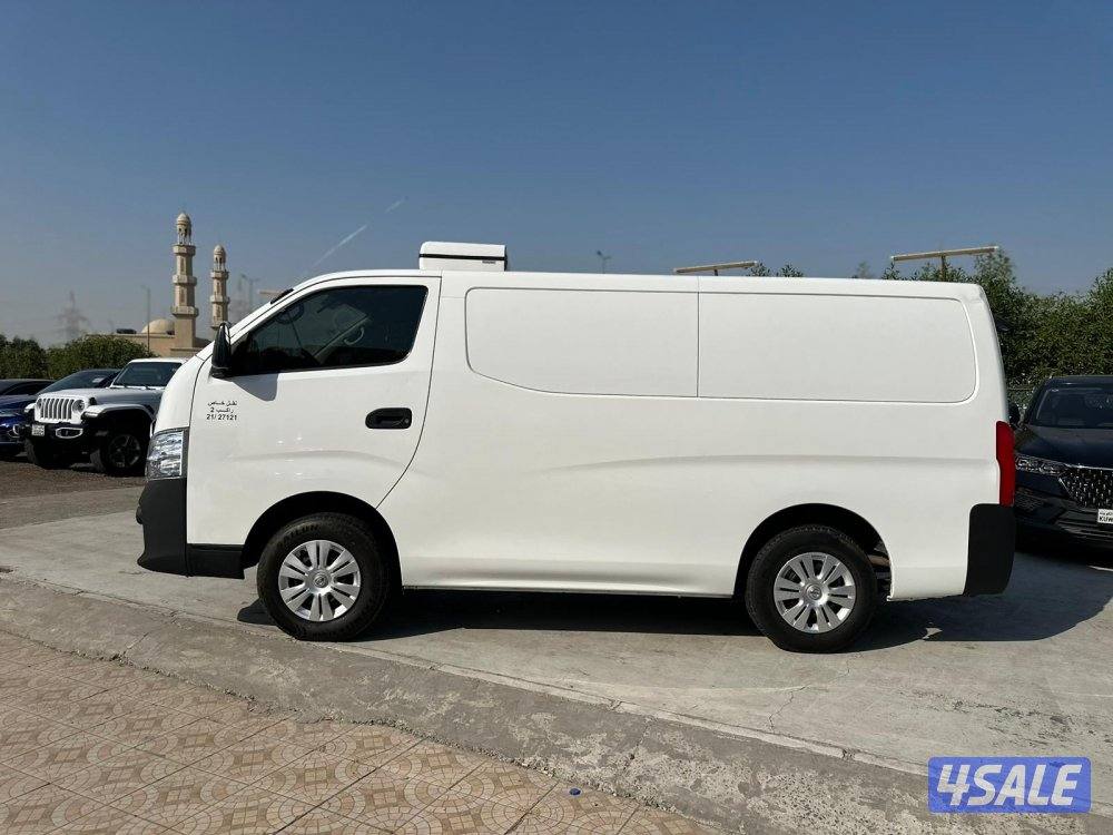 للبيع ثلاجه مقفل نيسان موديل 20226