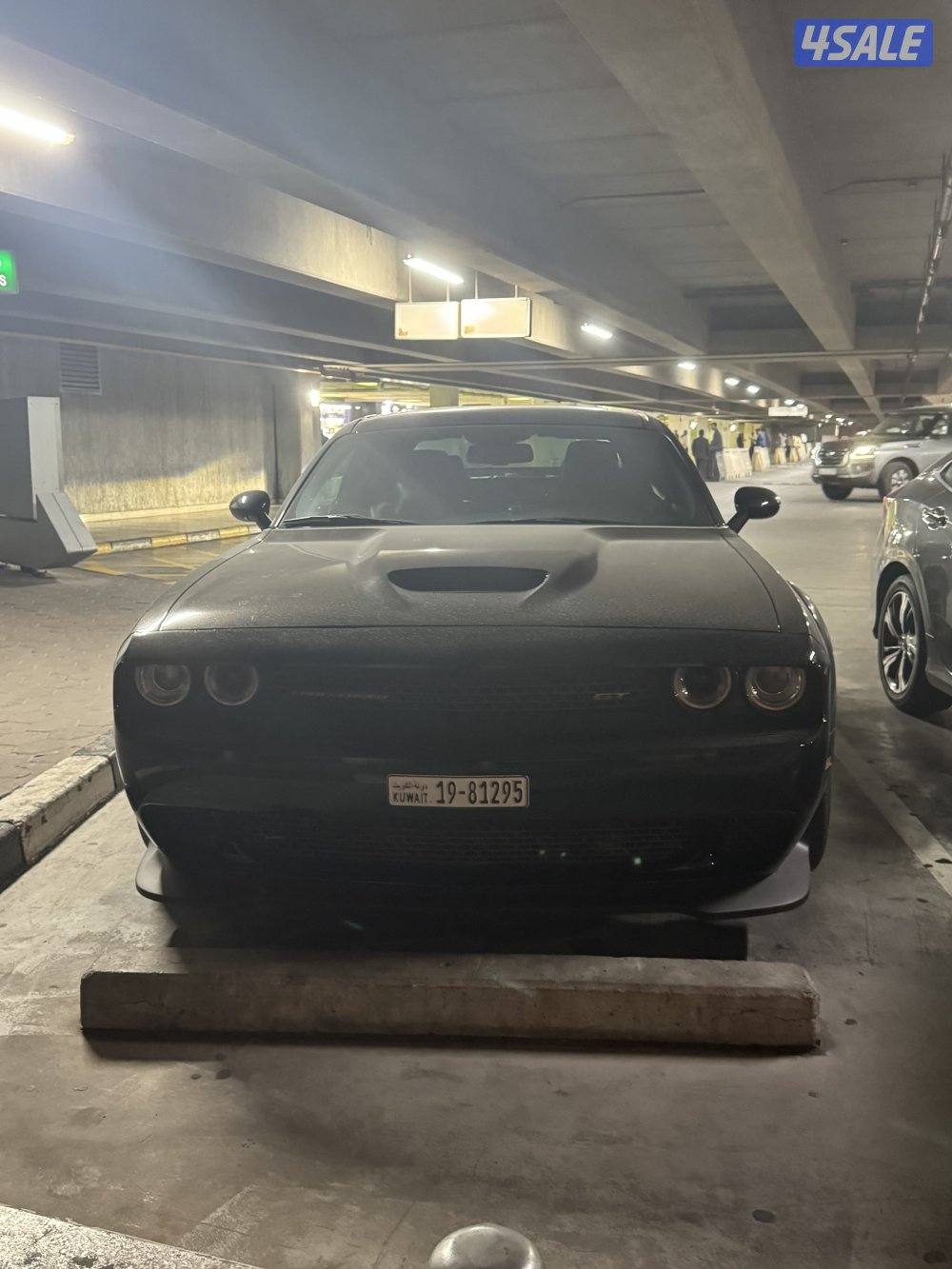 Dodge challenger GT 20215