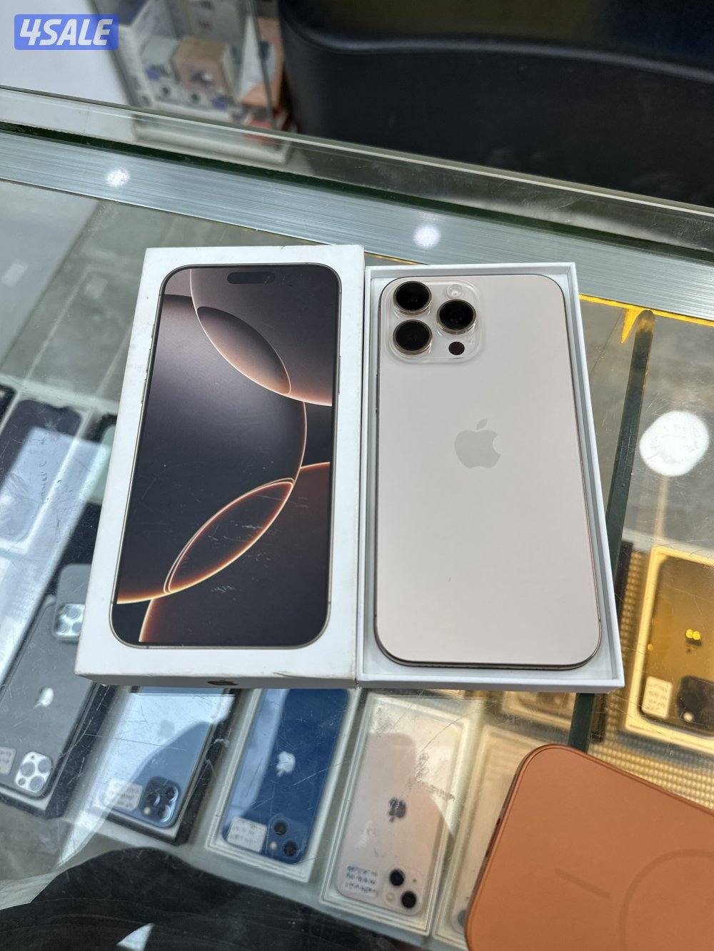 ايفون ١٦ برو ماكس ٢٥٦ جيجا  بطاريه ١٠٠0