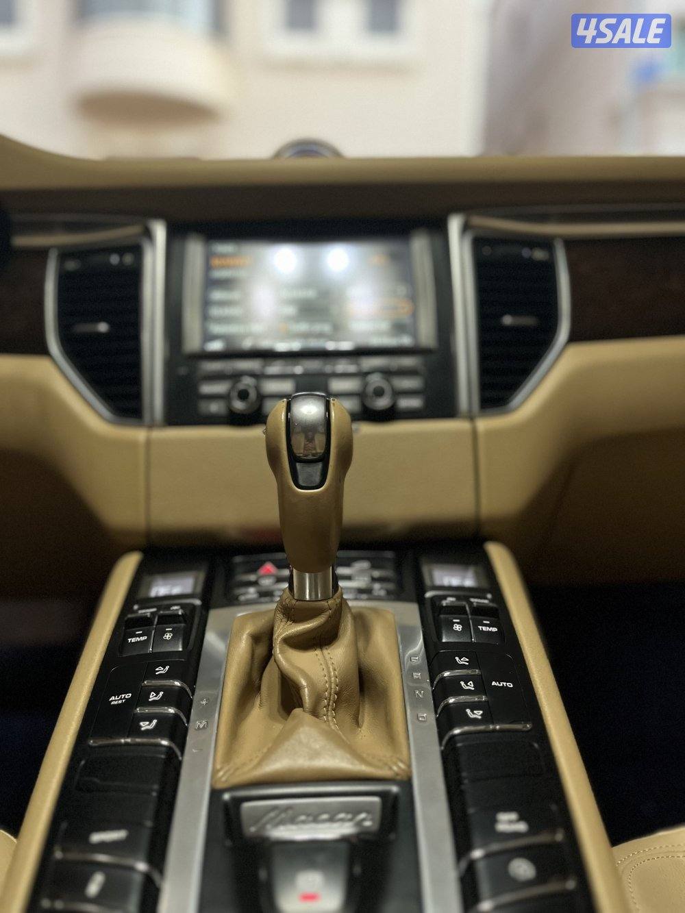 للبيع بورش ماكان9