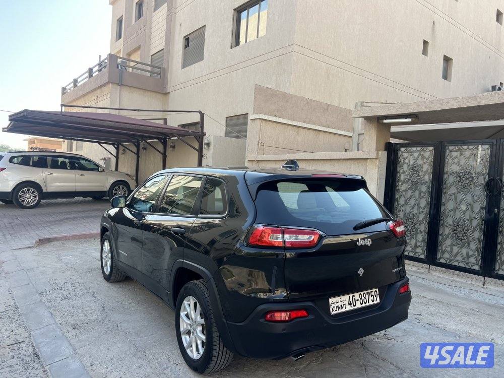 للبيع شيروكي 2016 صبغ الوكالة3