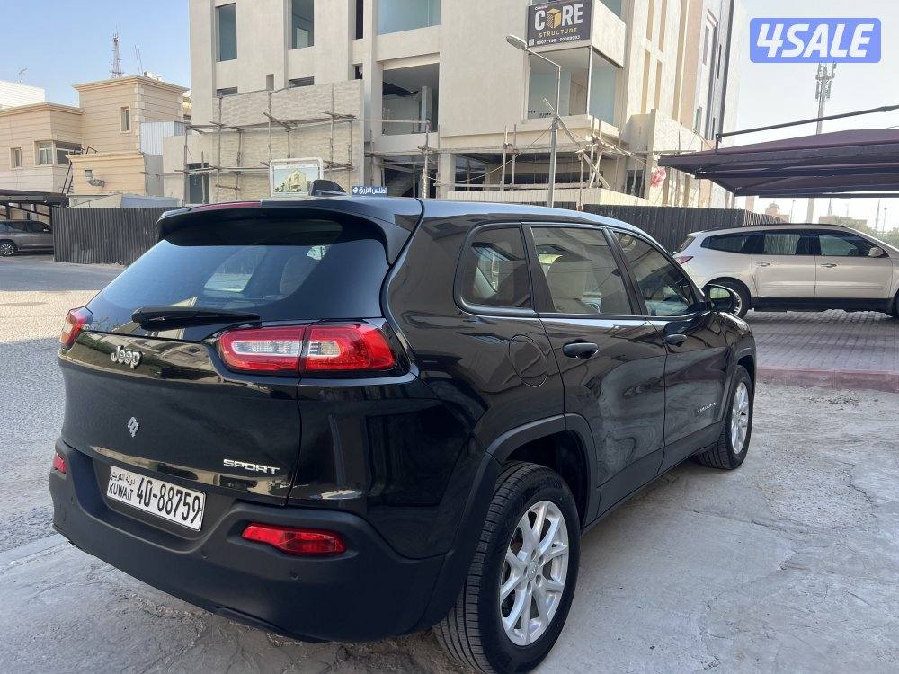 للبيع شيروكي 2016 صبغ الوكالة5