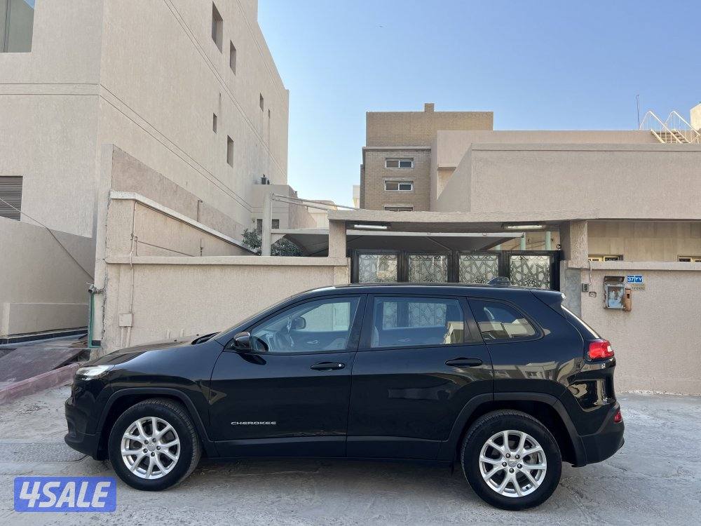 للبيع شيروكي 2016 صبغ الوكالة6