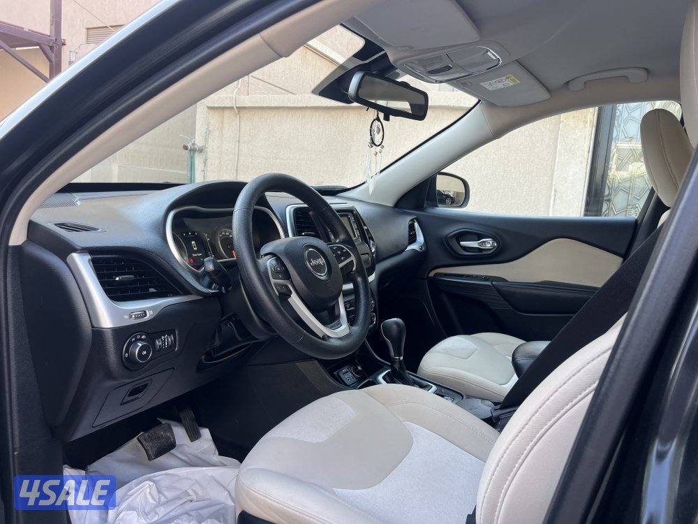 للبيع شيروكي 2016 صبغ الوكالة12