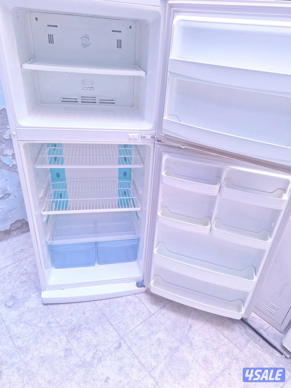 نبيع جميع انواع الثلاجات والفريزرات والطباخات مع التوصيل والكفاله1