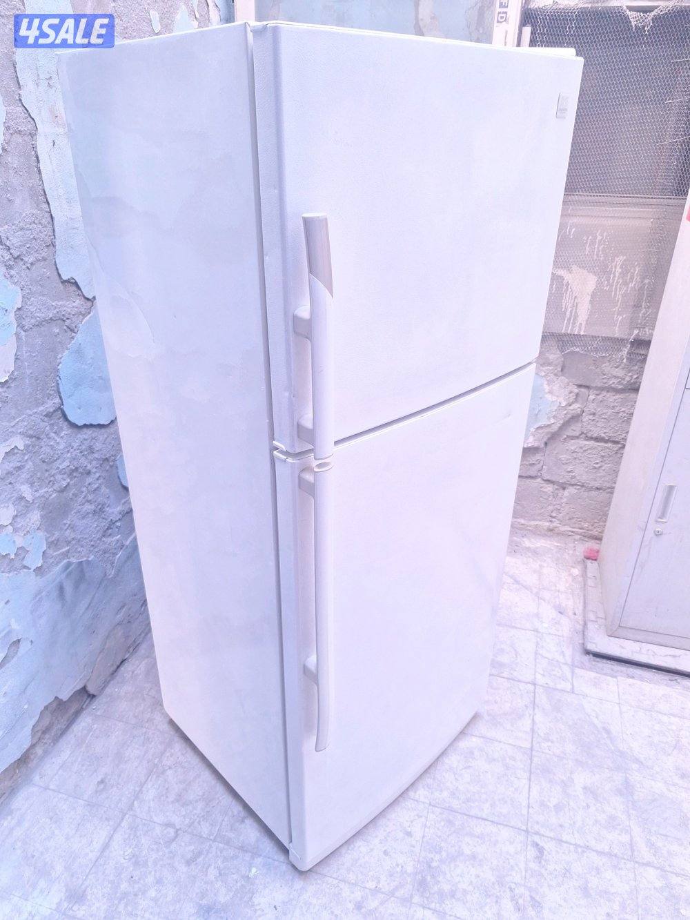 نبيع جميع انواع الثلاجات والفريزرات والطباخات مع التوصيل والكفاله2