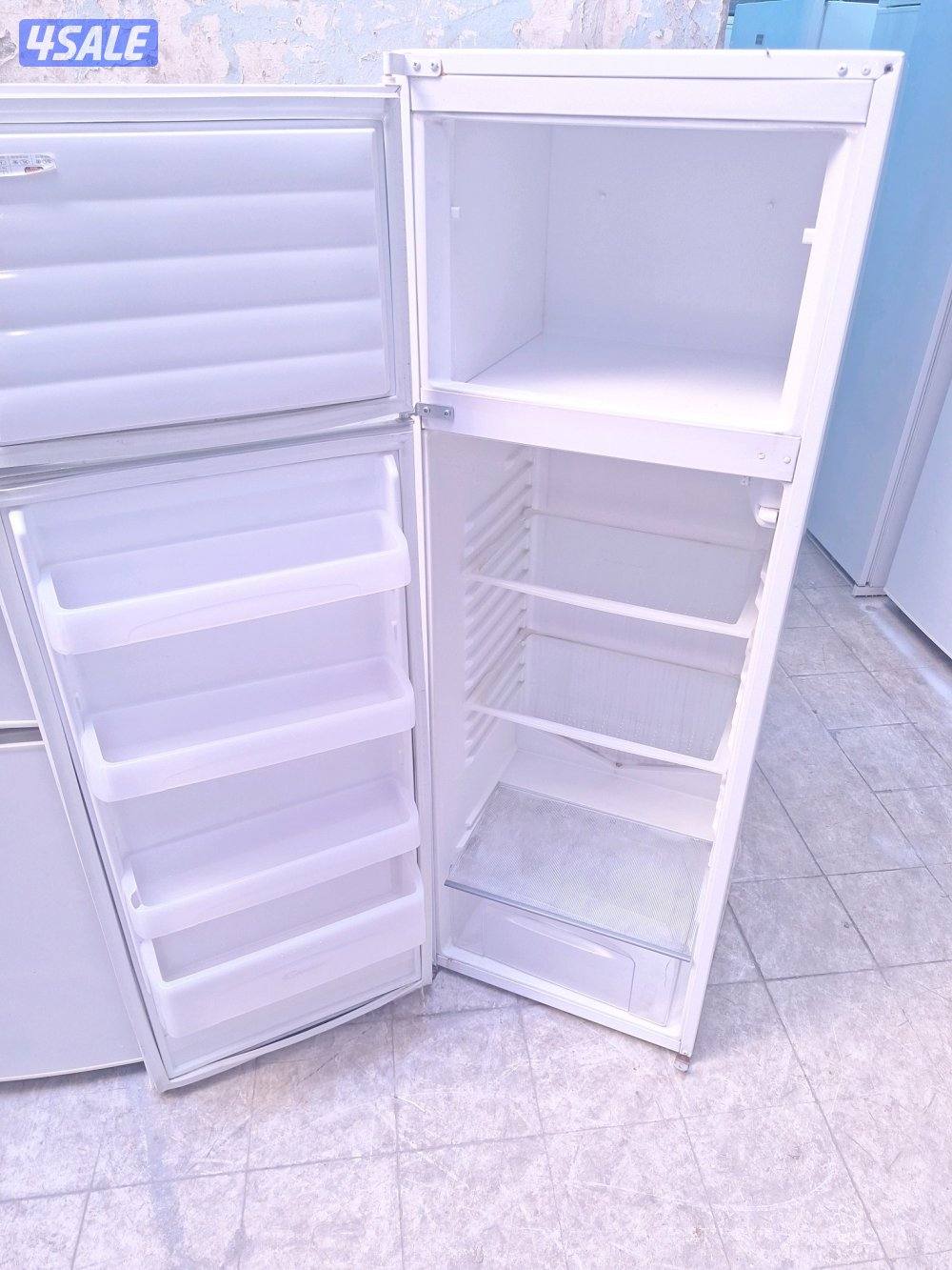 نبيع جميع انواع الثلاجات والفريزرات والطباخات مع التوصيل والكفاله4