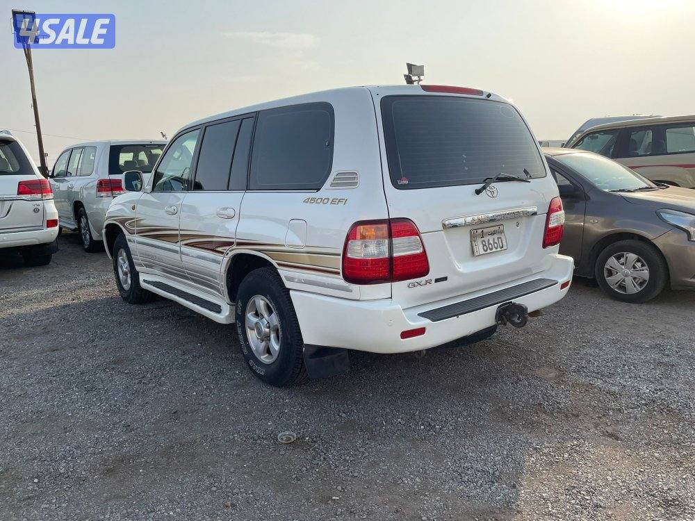 لاندكروزر جير عادي محول2