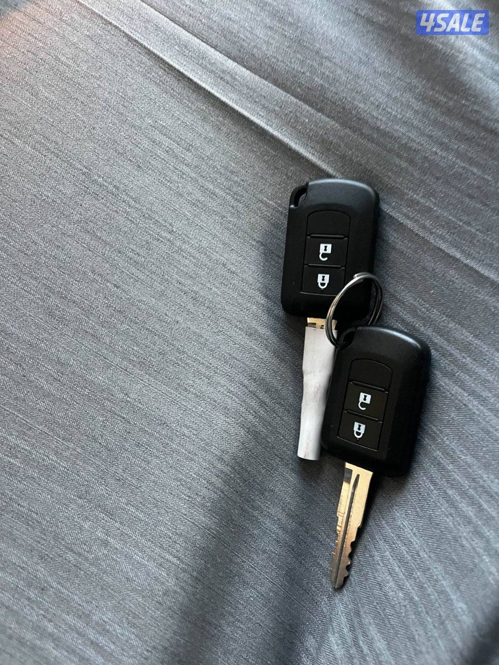 وانيت دبل ميتسوبيشي 2022عداد 26 سيرفس منتظم ( بنزين)صبغ الوكالة5