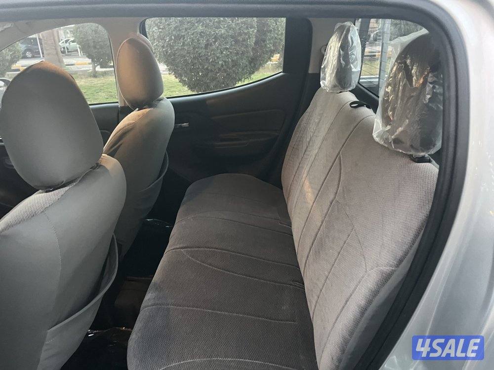 وانيت دبل ميتسوبيشي 2022عداد 26 سيرفس منتظم ( بنزين)صبغ الوكالة8