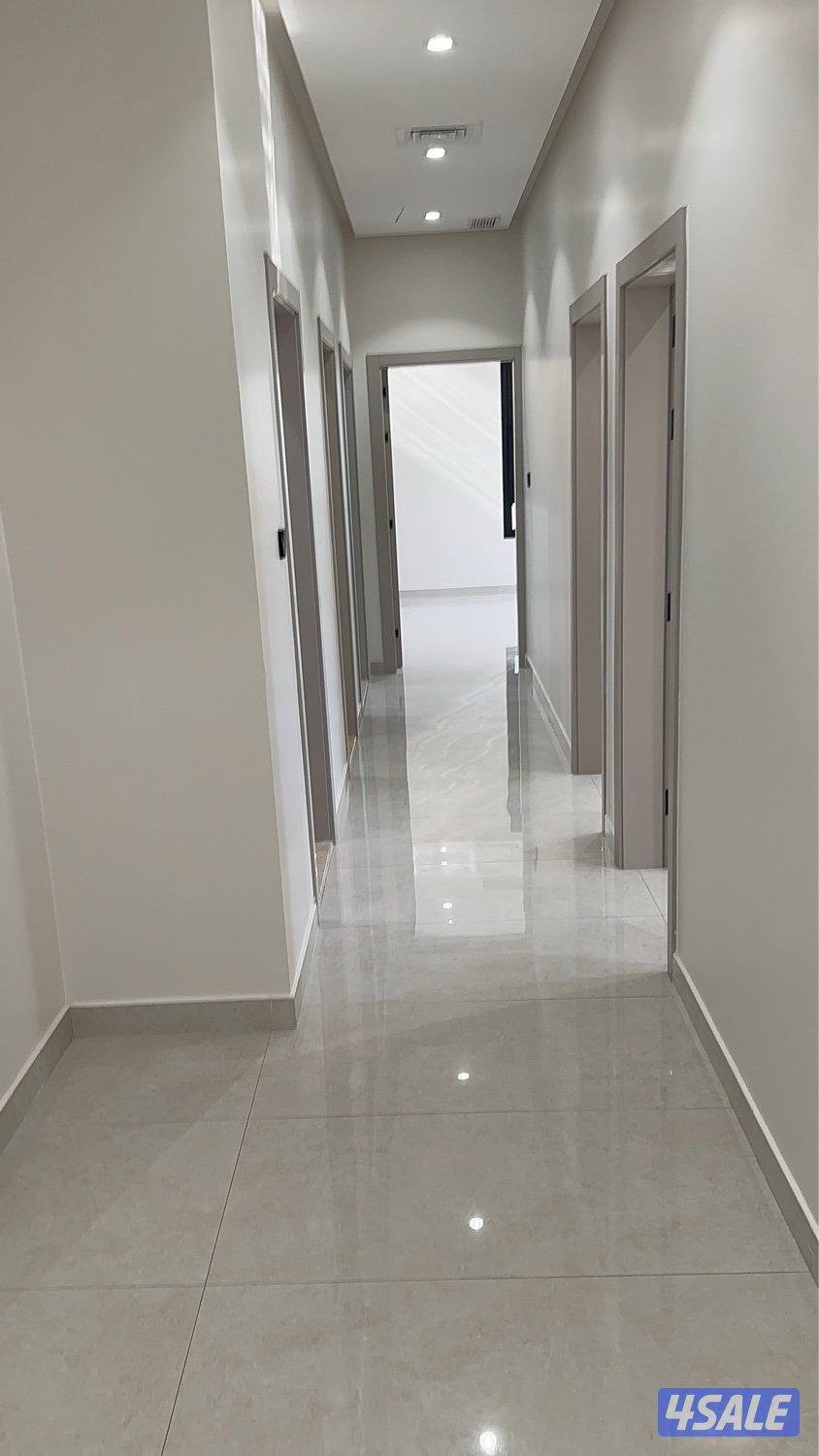 شقه  للإيجار معاريس او عائله صغيره1