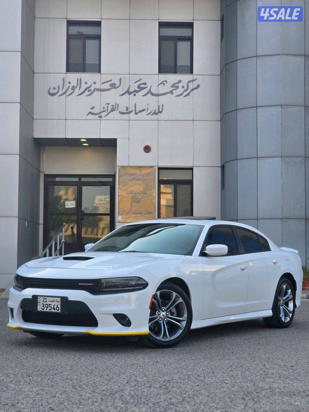 تشارجر GT موديل 2022 عداد 40 ألف بحالة ممتازة0