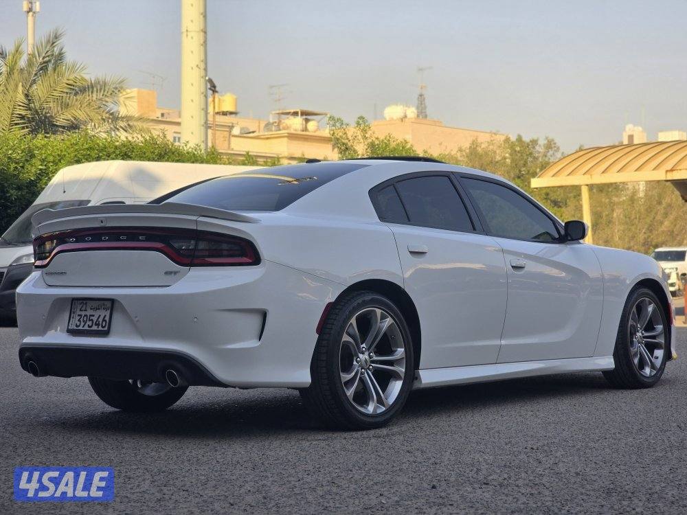 تشارجر GT موديل 2022 عداد 40 ألف بحالة ممتازة4