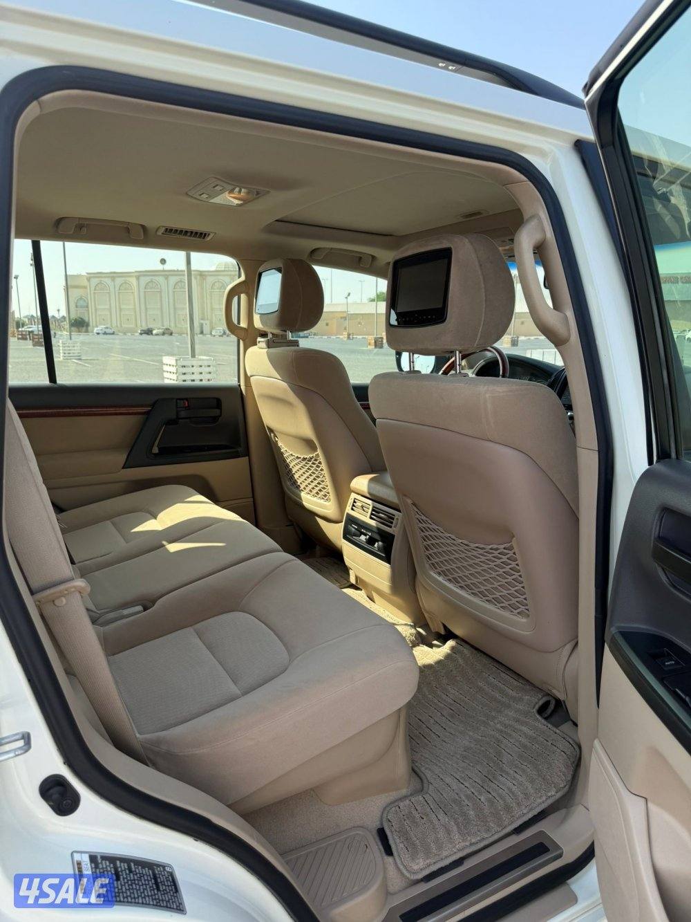 لاند كروز 2014 الساير بحاله الوكاله عداد 225 الف9