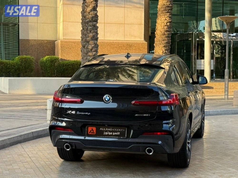 بي ام دبليوX4 موديل2021 عداد80الف وارد الغانم تحت الكفاله ،سيرفس منتظم3