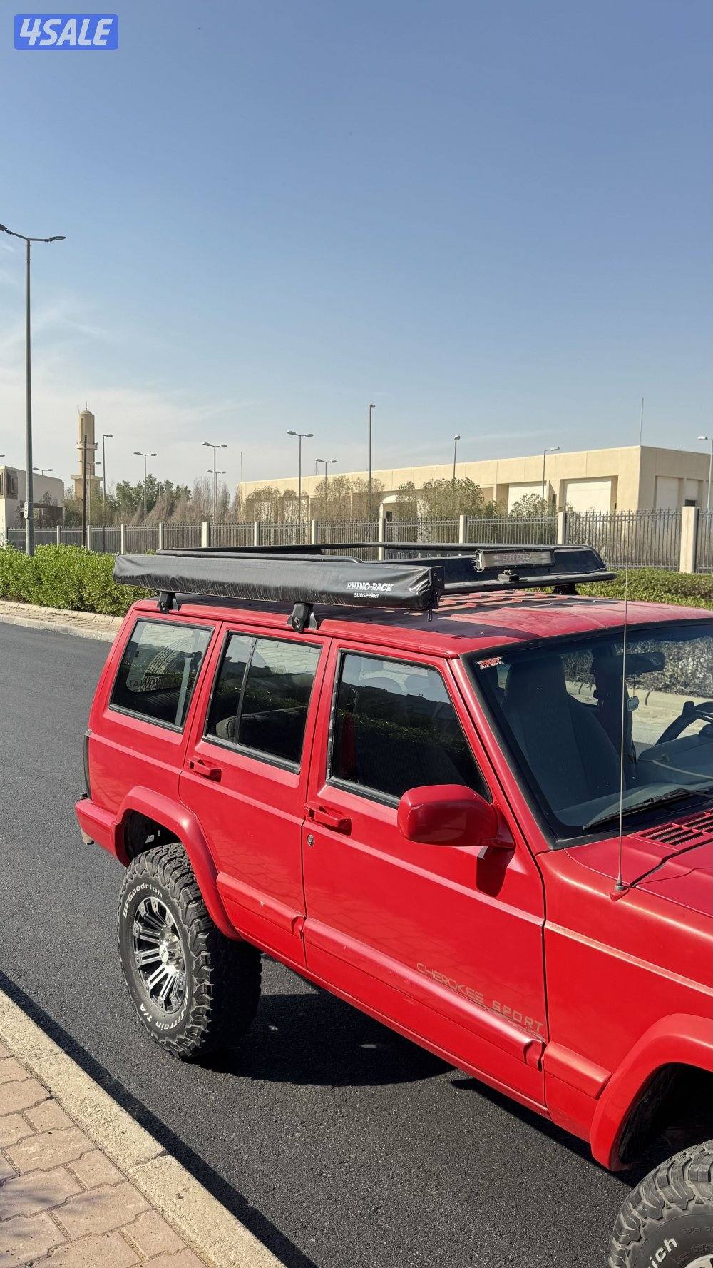 للبيع جيب شروكي جاهز للموسم قير عادي موديل ١٩٩٧ امريكي عزمه طيب ،8