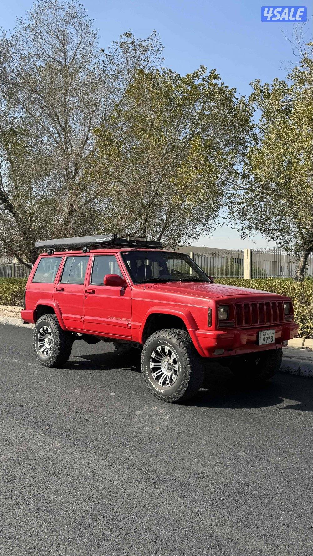 للبيع جيب شروكي جاهز للموسم قير عادي موديل ١٩٩٧ امريكي عزمه طيب ،9