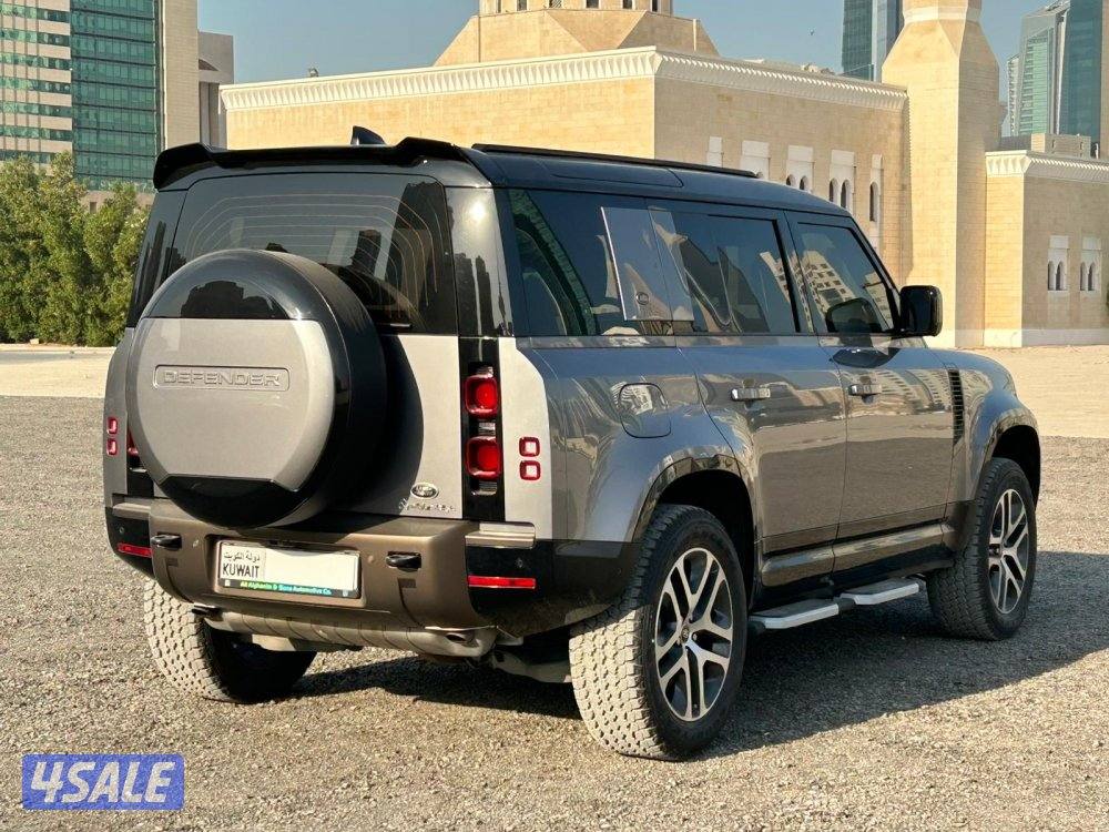 للبيع ديفندر 2023 ماشي 110 صبغ وكالة تحت الكفالة5