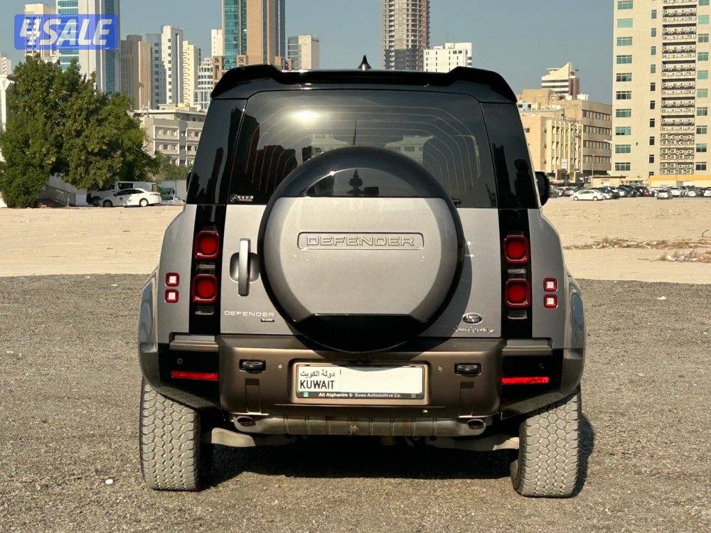 للبيع ديفندر 2023 ماشي 110 صبغ وكالة تحت الكفالة7
