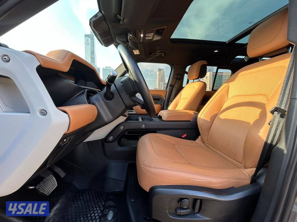 للبيع ديفندر 2023 ماشي 110 صبغ وكالة تحت الكفالة9