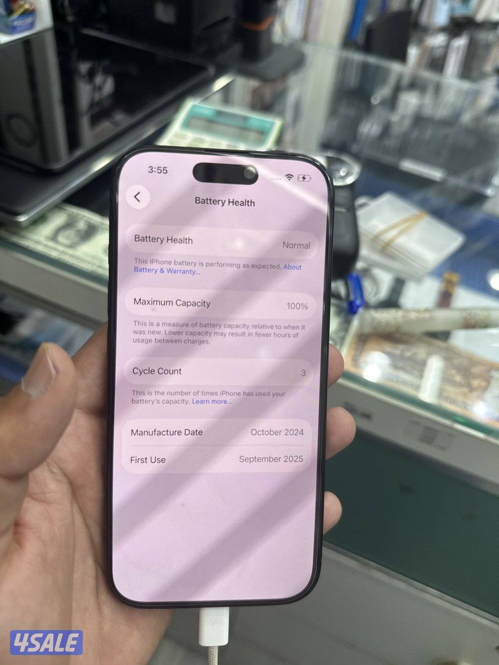 Iphone 16 pro 128 gb used like new1