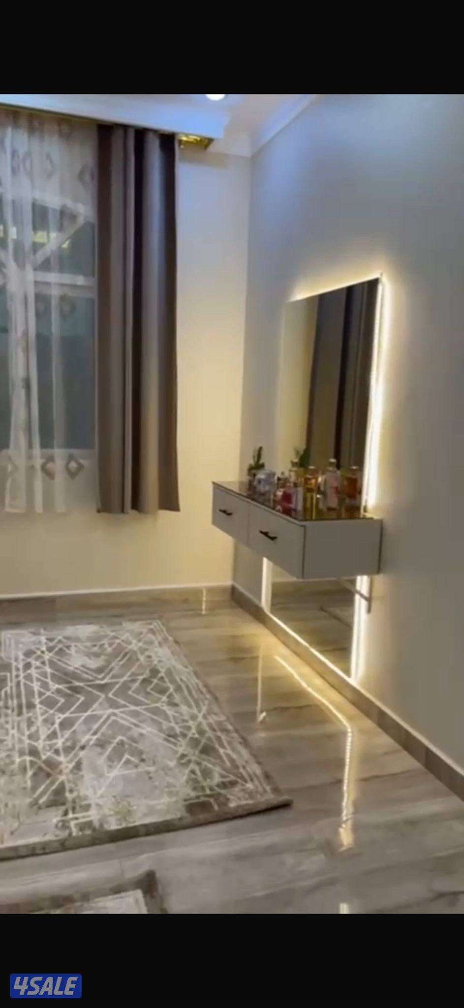 للبيع غرفة نوم نظيفه جدا1