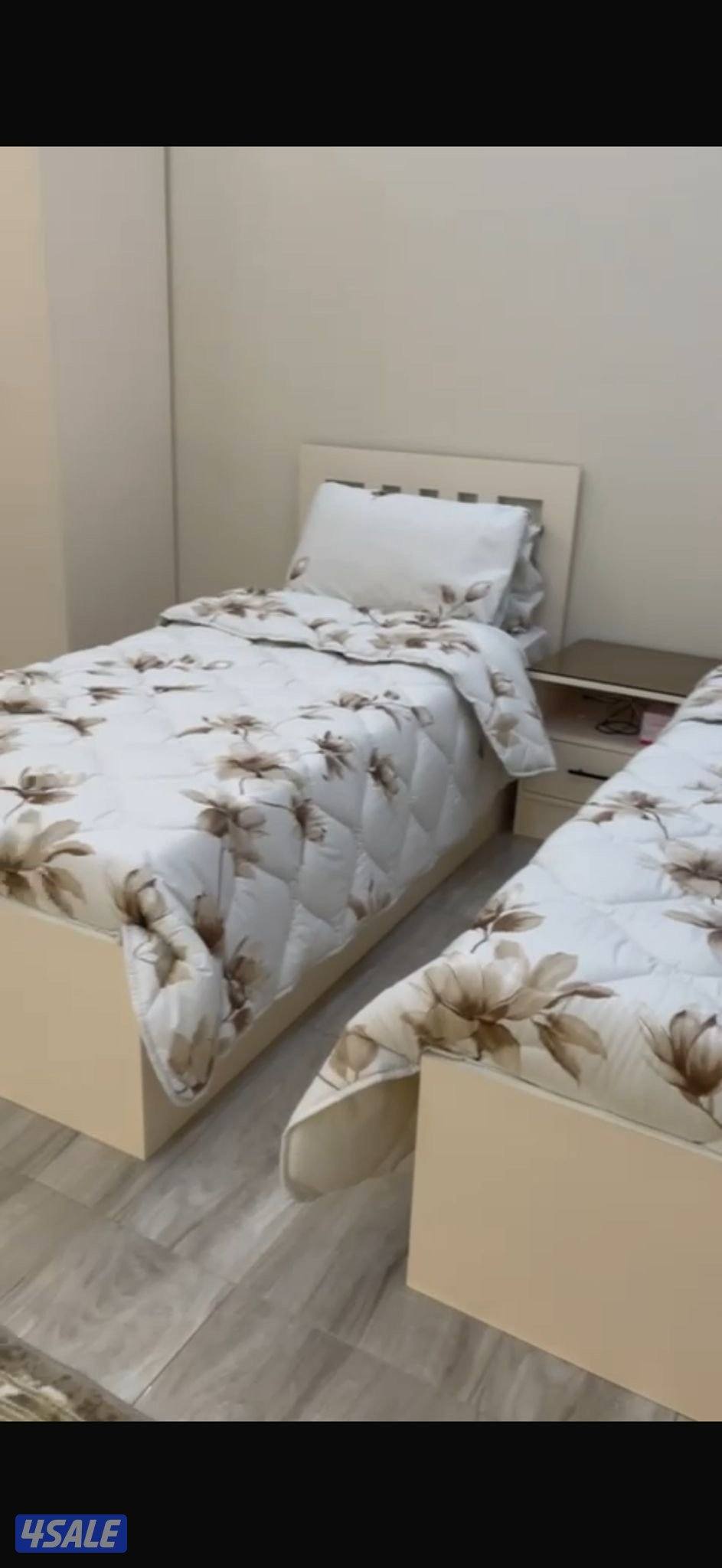 للبيع غرفة نوم نظيفه جدا4