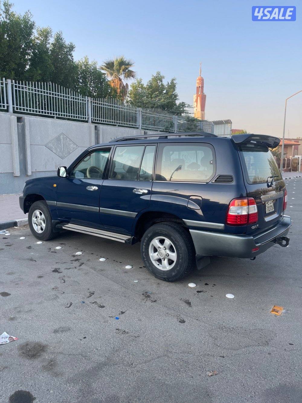 للبيع لاندكروزر 20010