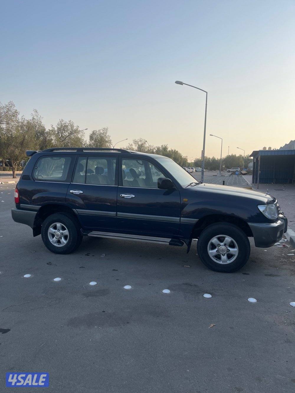 للبيع لاندكروزر 20012